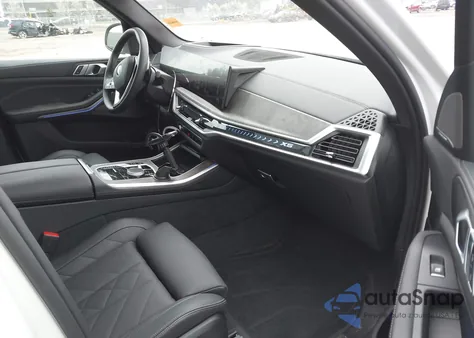 2024 BMW X5 xDrive40I из США, поврежденный, VIN 5UX23EU08R9S68020